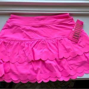 Lilly Pultiwr Mesha Scallop Skort